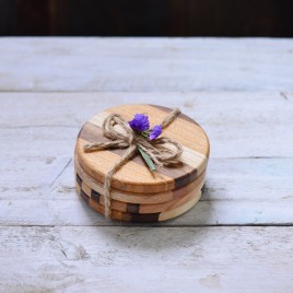 Natural colour wooden coasters.Set of four⁹